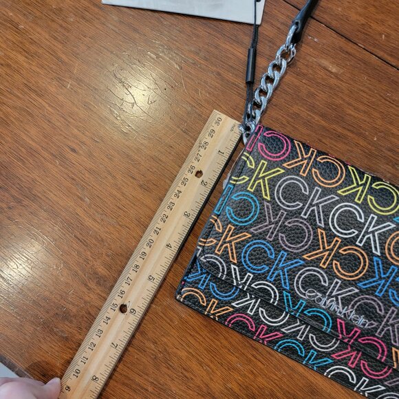 CALVIN KLEIN Multicolored Logo Crossbody Chain Wallet MSRP $138 - Picture 14 of 16